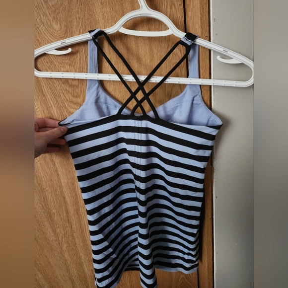 Lululemon tank top - Picture 2 of 2